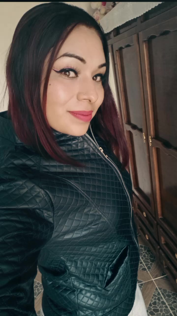 @///:-)ojitos pispiretos =)