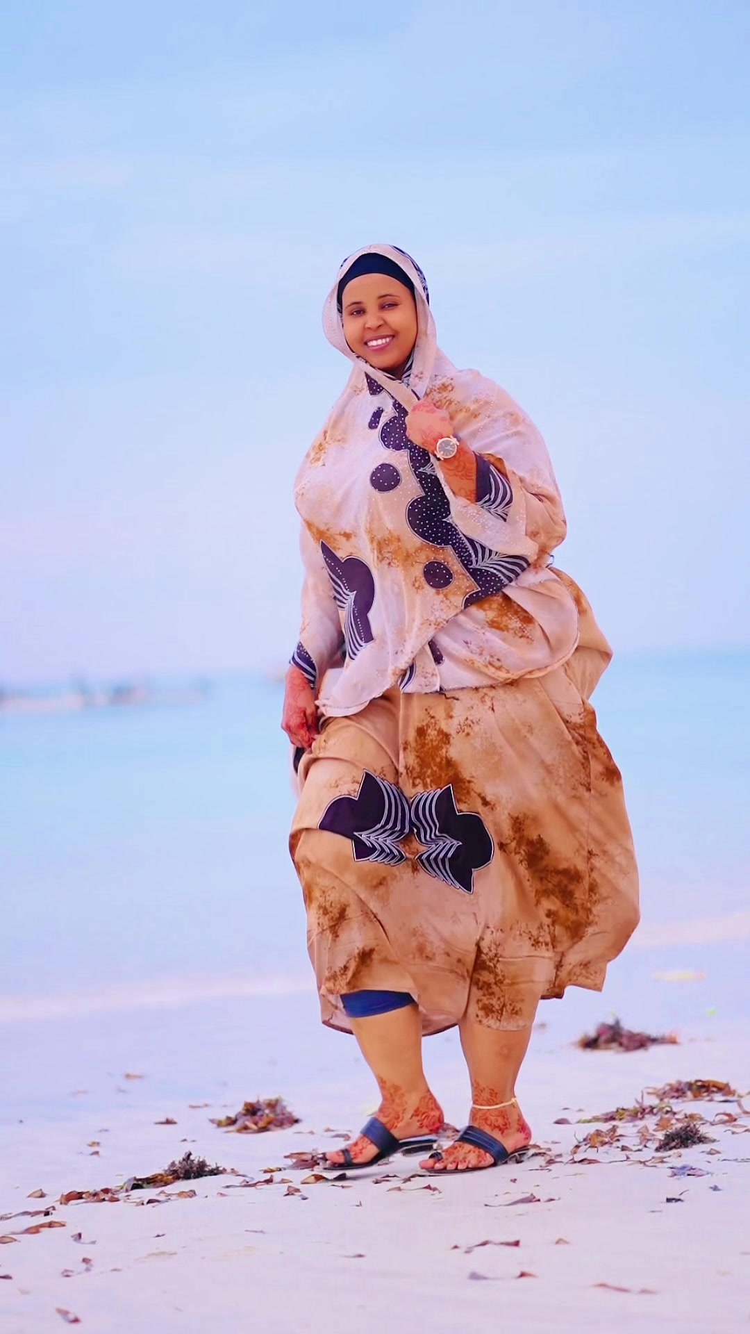 @DJ-SOMALI📺🦁🦾