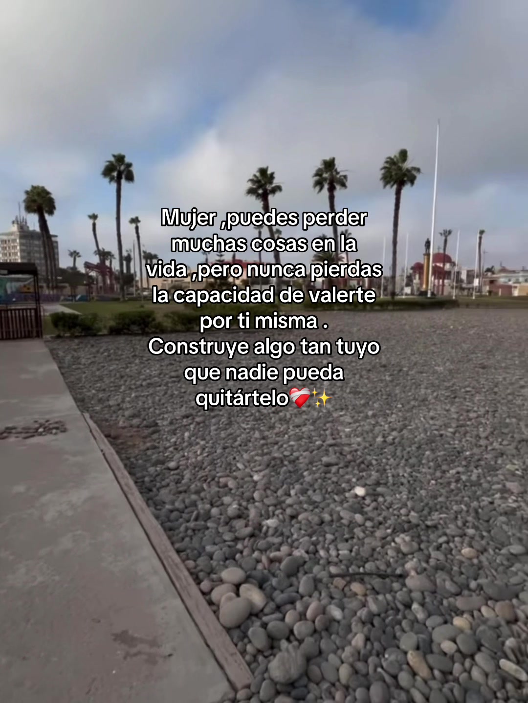 @Brilla en tu caos💫