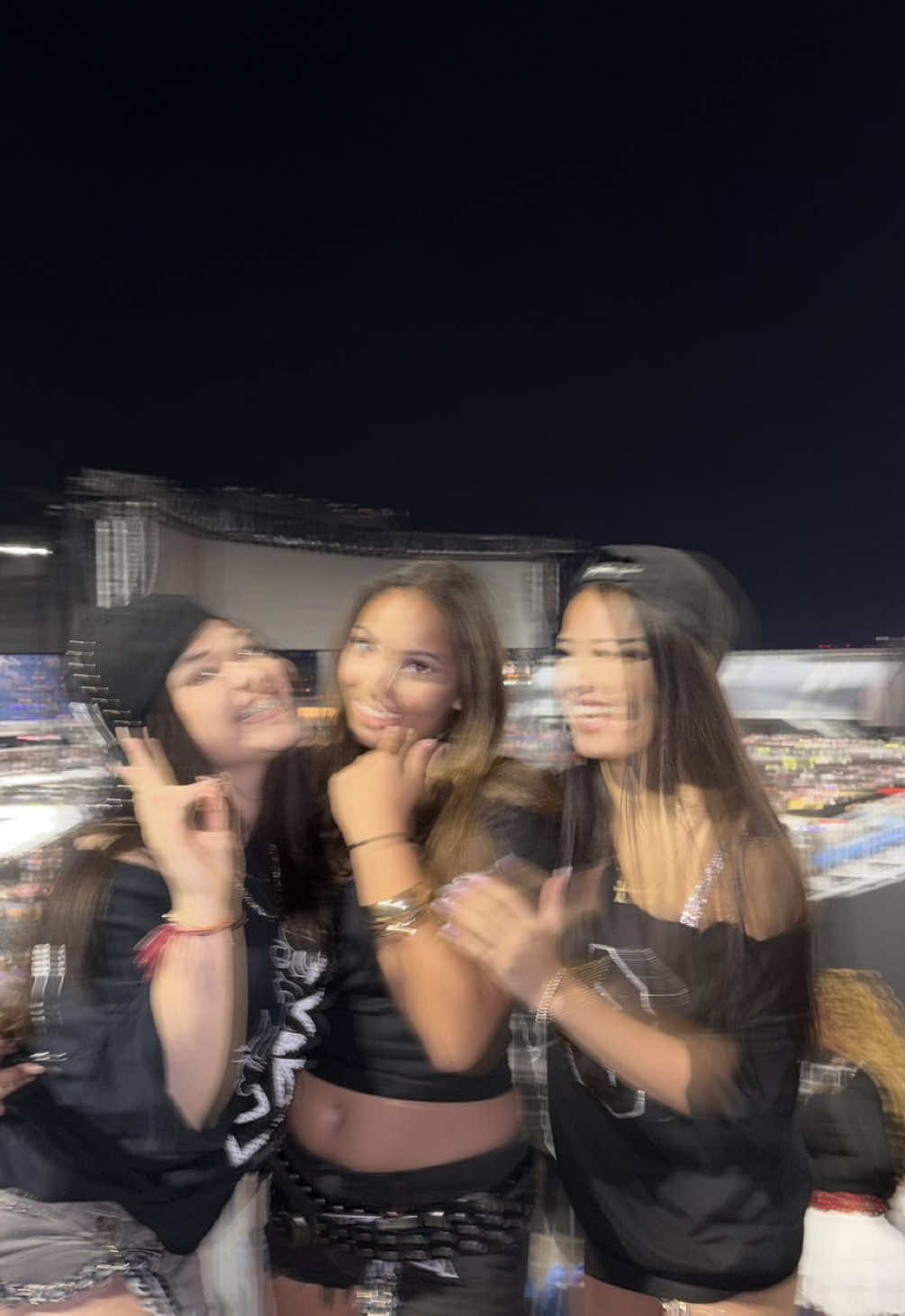 @Liv