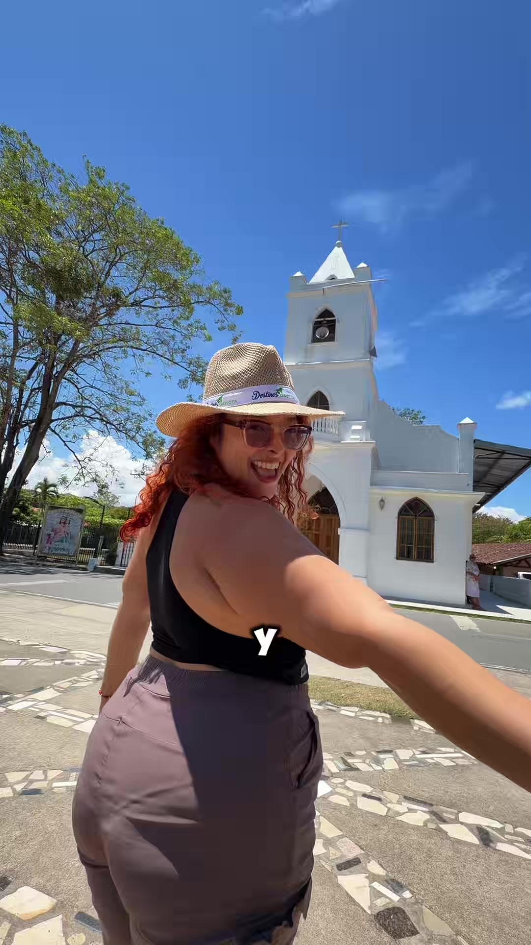 @Laliconsumelocal