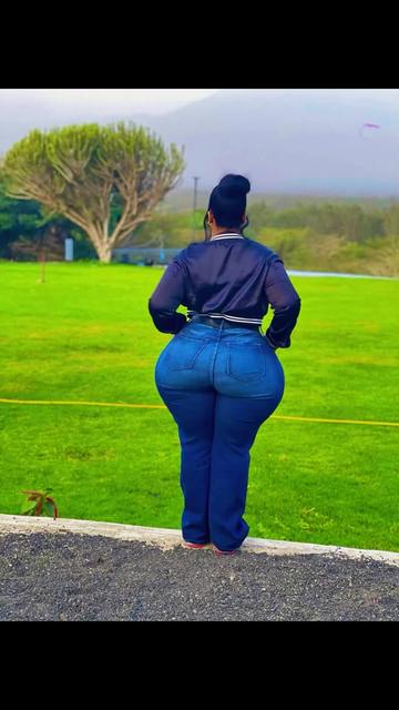 @Africanview