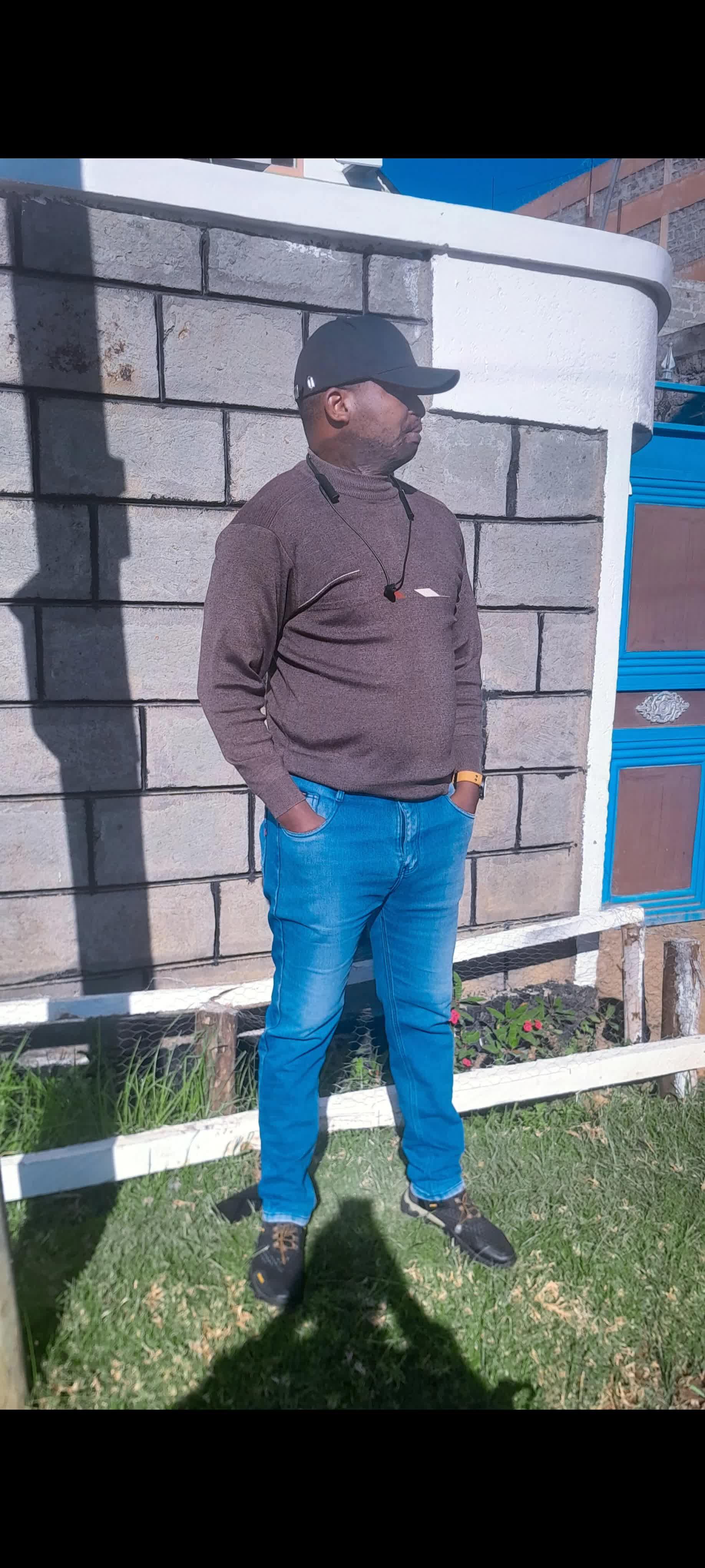 @KELVIN WA NYAMBURA