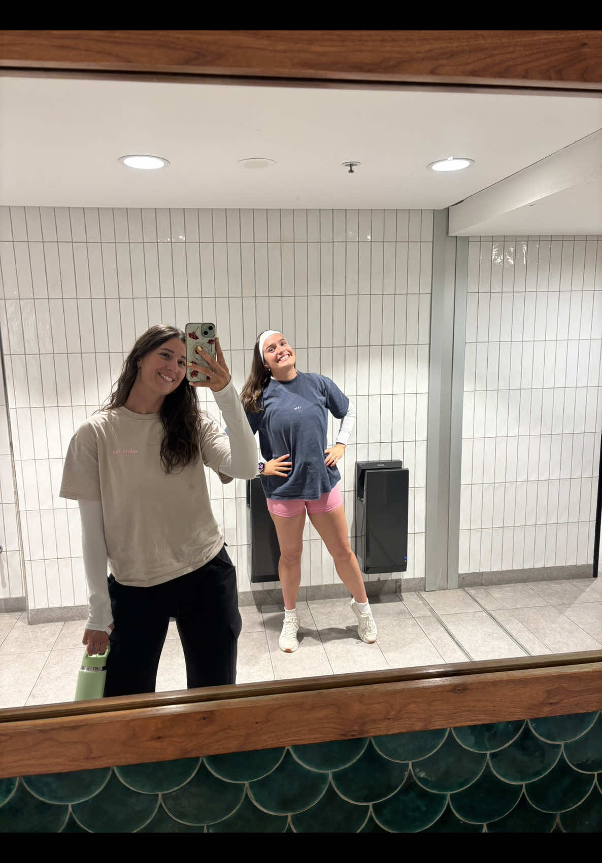 @Laura Adcock