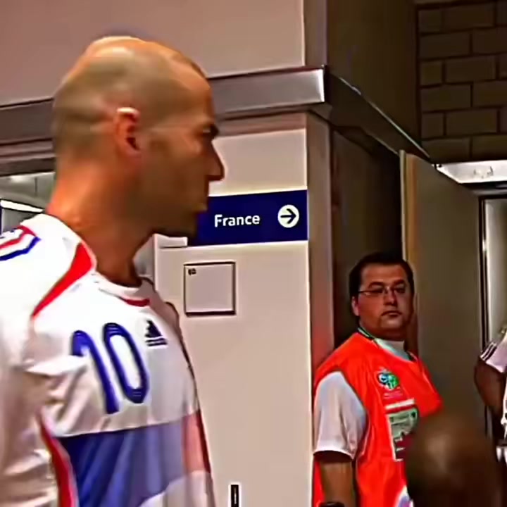 @KEVł₦.AE ⚽