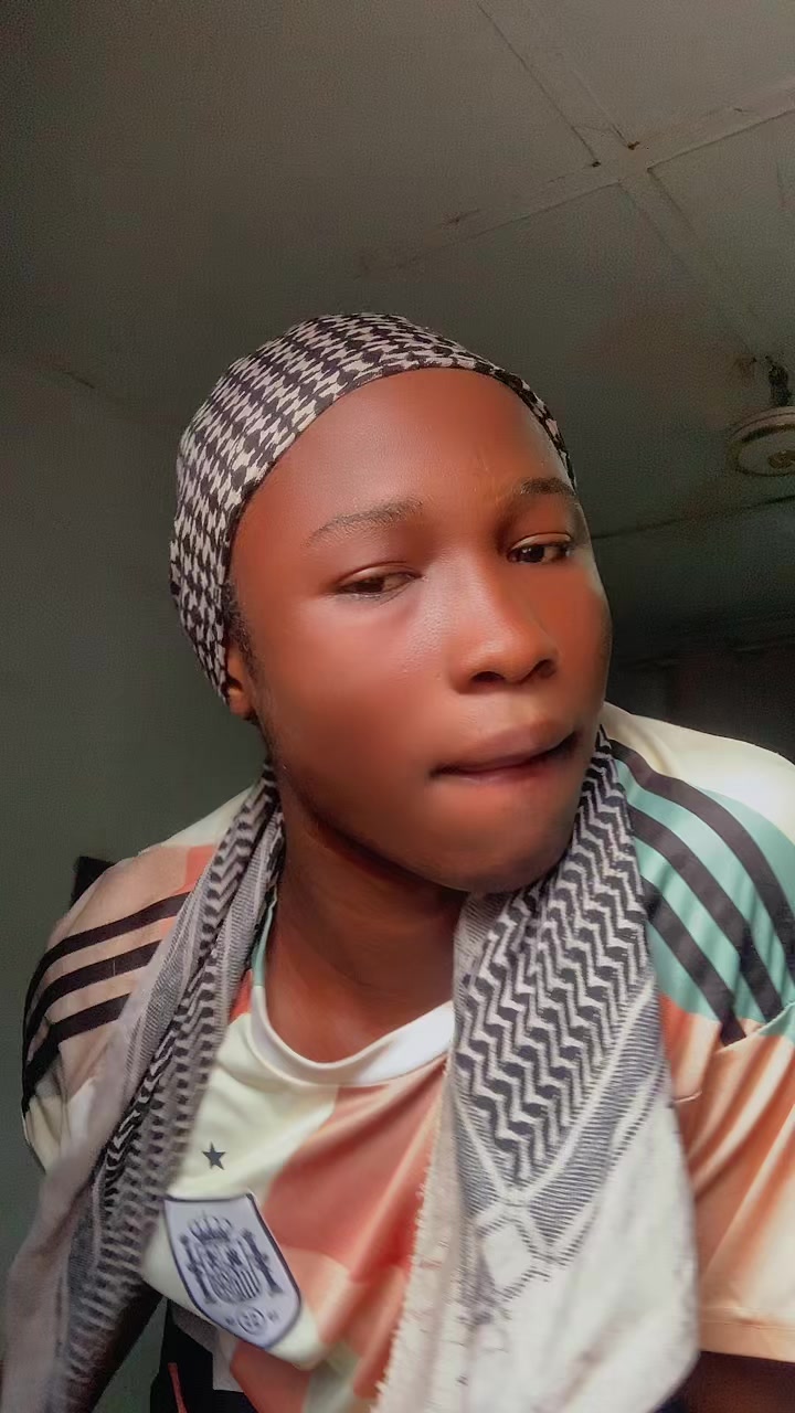 @JUST ME 🫠🇬🇭