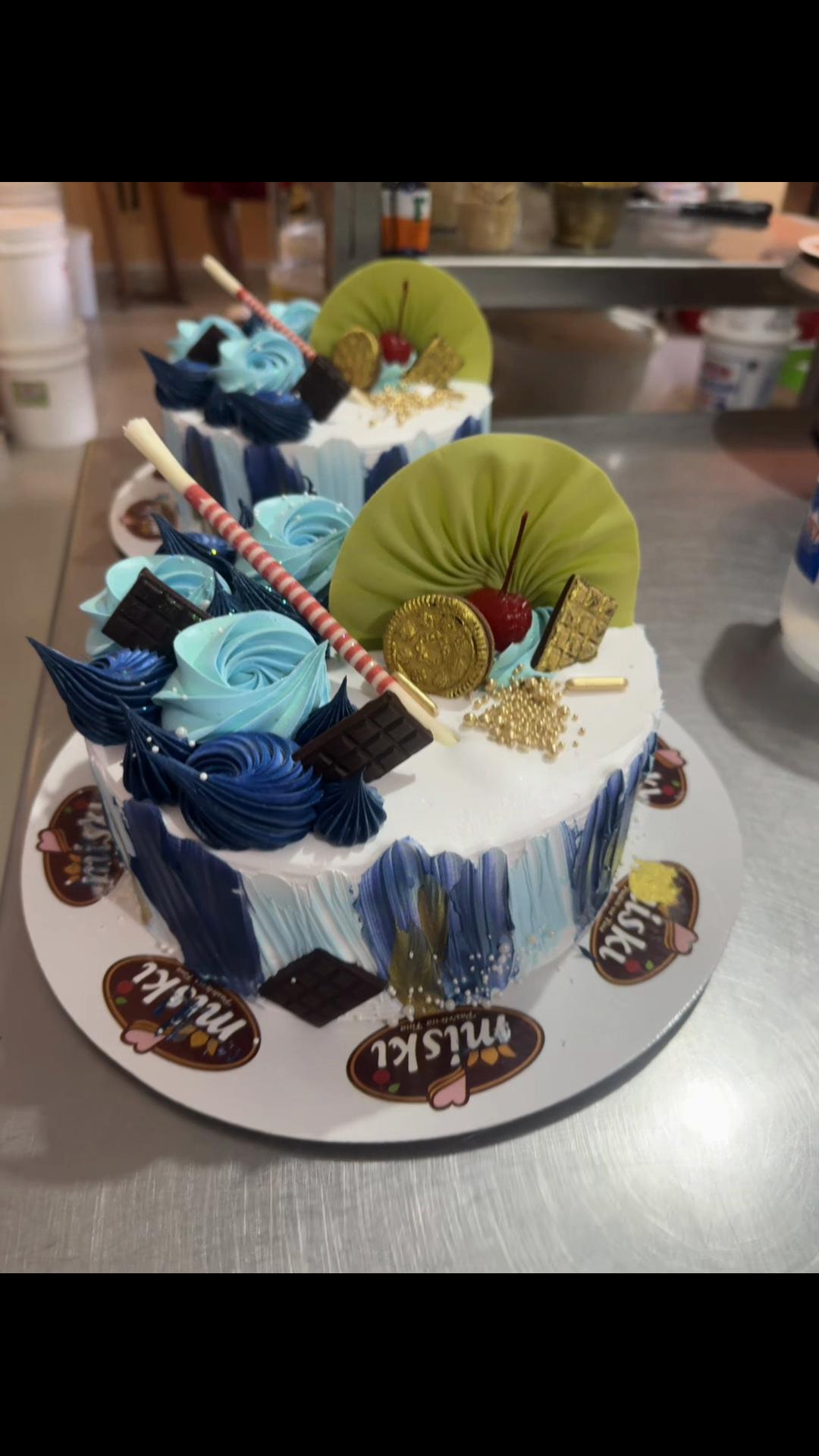 @Noah Cake💖🍿