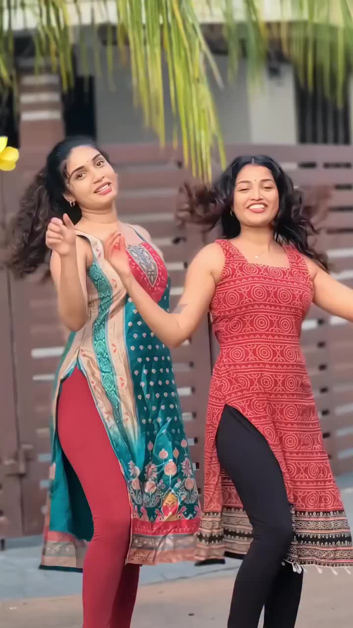 @Neeruttyy_Chinuttyy