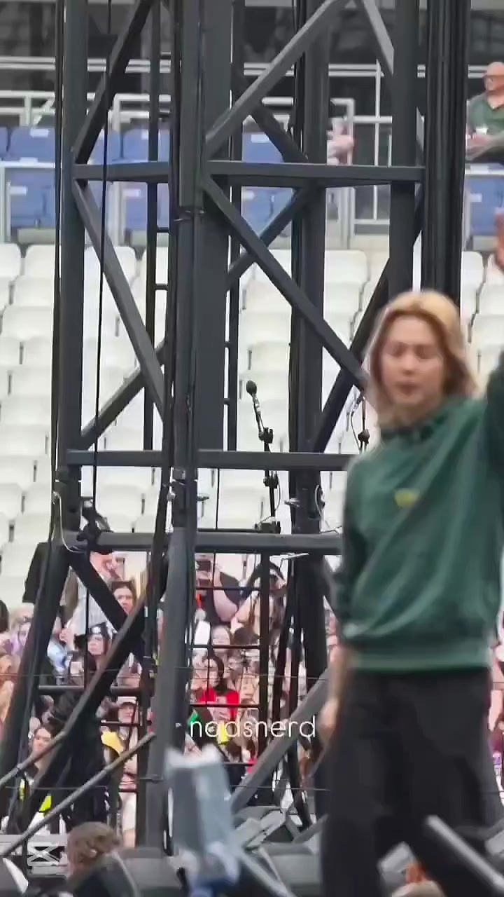 @๐น๐๐๐๐๐๐