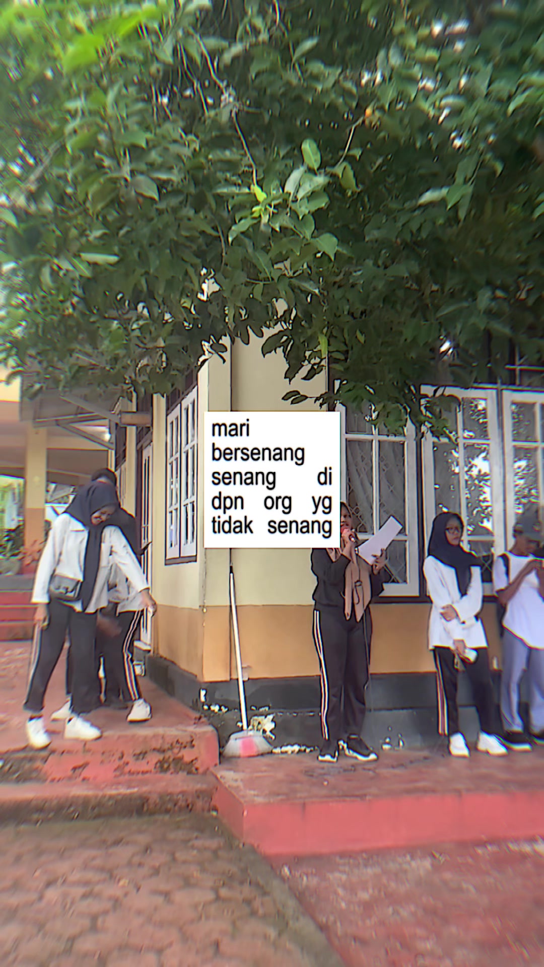 @kelaspojok