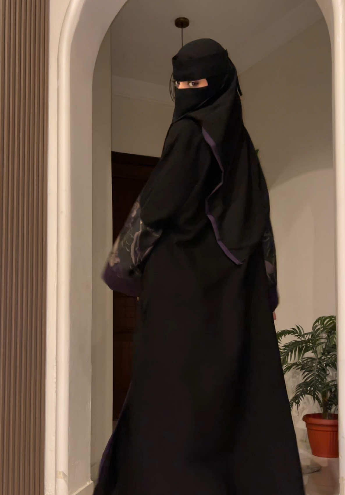@عبايات لافيرا