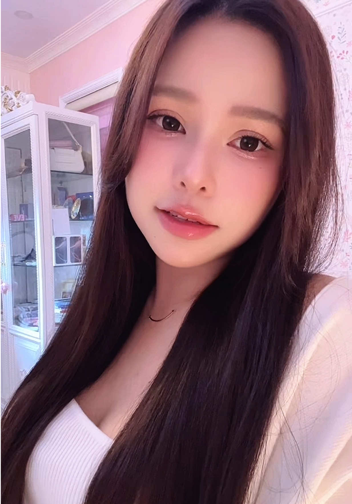@Fang Fang 🪶