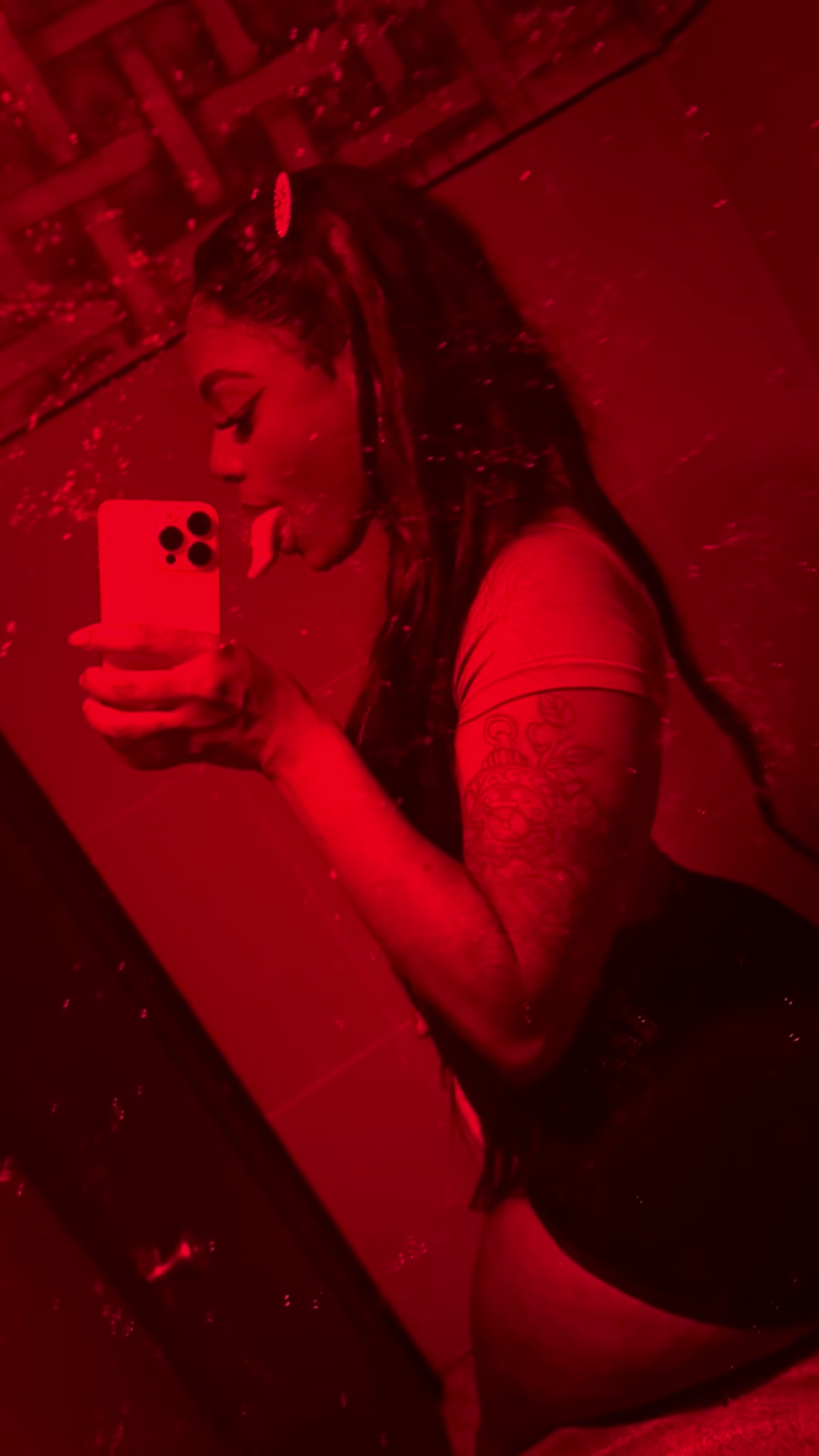 @Lickmy_chocolate28