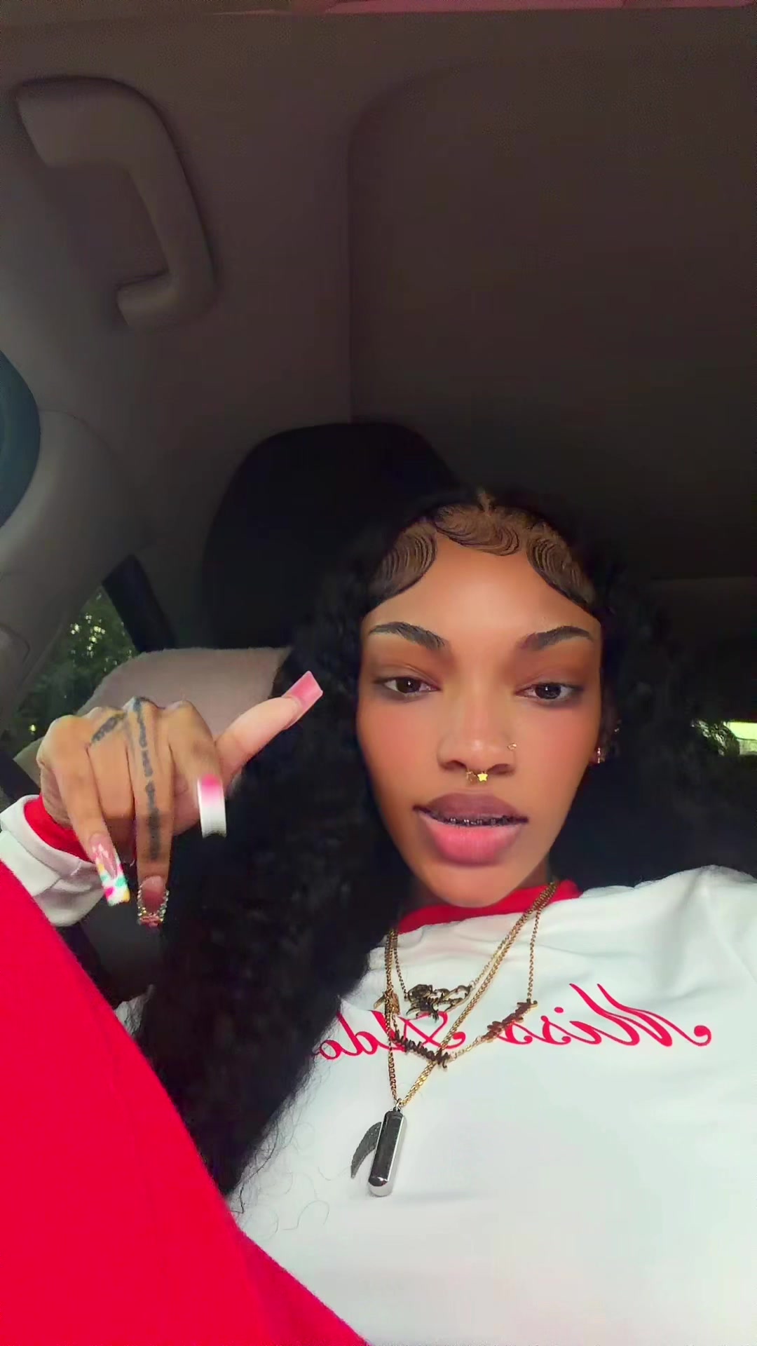 @PR3TTYLUHHTATTII💫