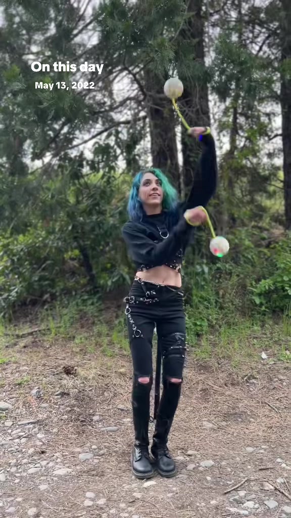 @daamnnnndanielle