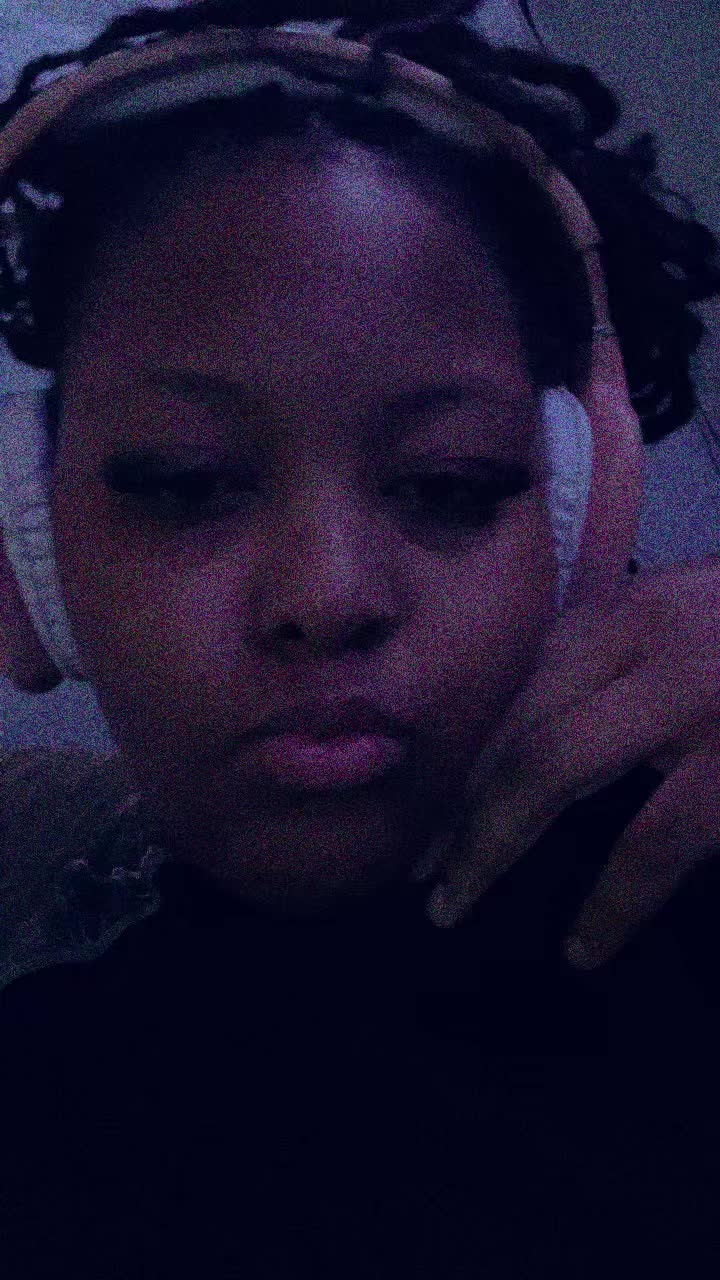 @Kiss&euro;st0_niyah