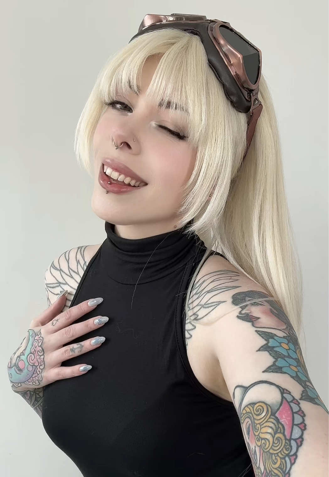 @tephie.cos