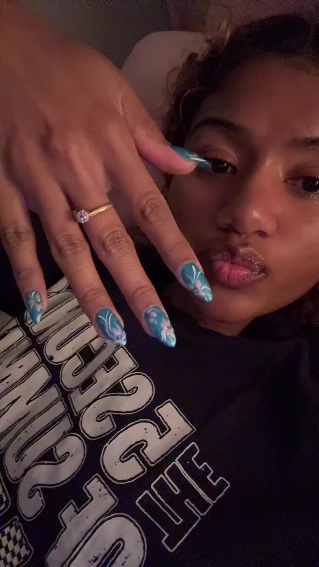 @mandycharm