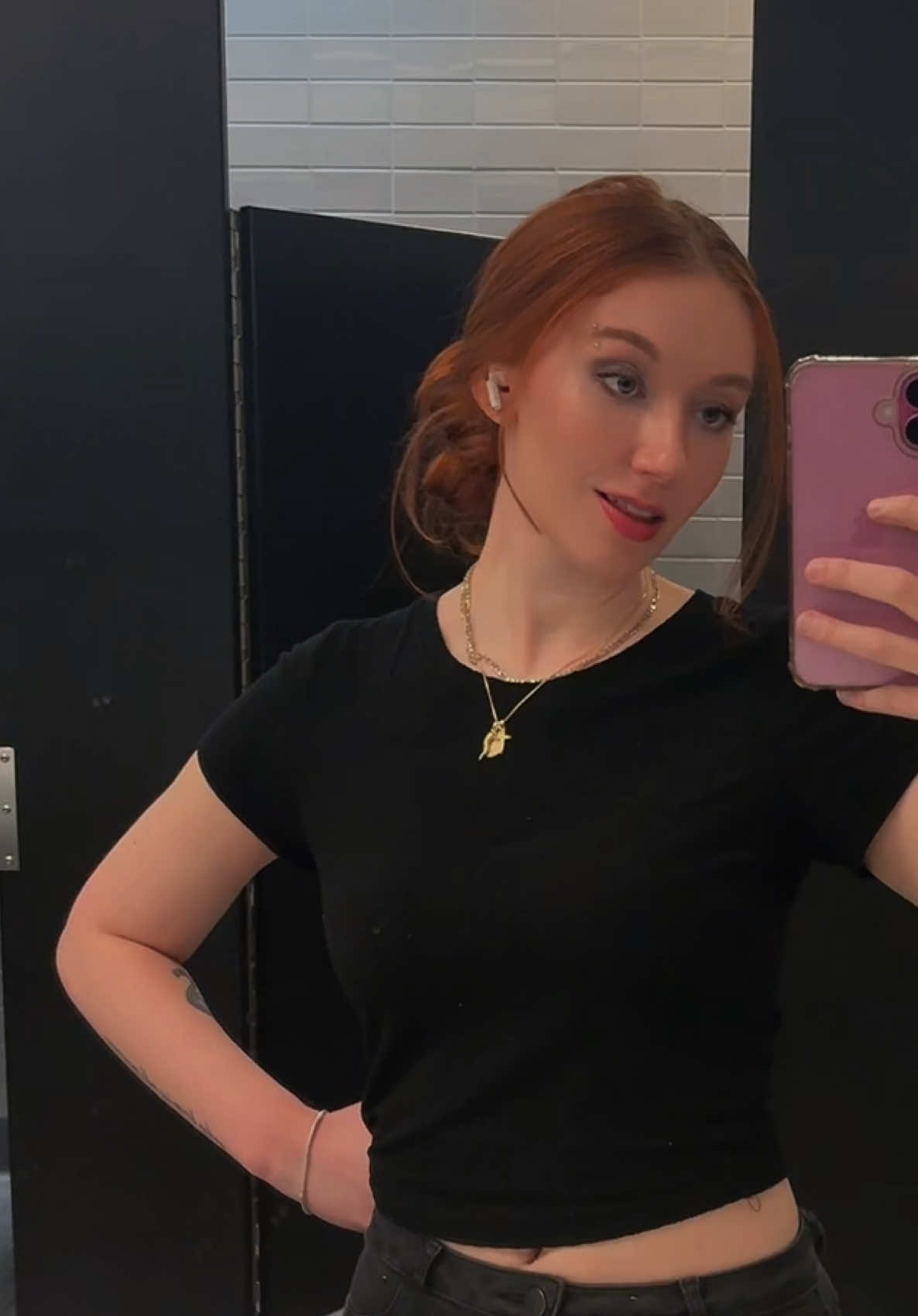 @Izzypop