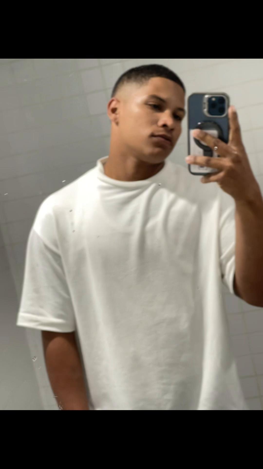 @Jhonnayker