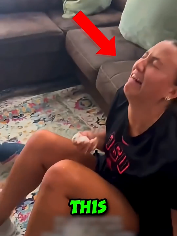 @ElizabethVibes