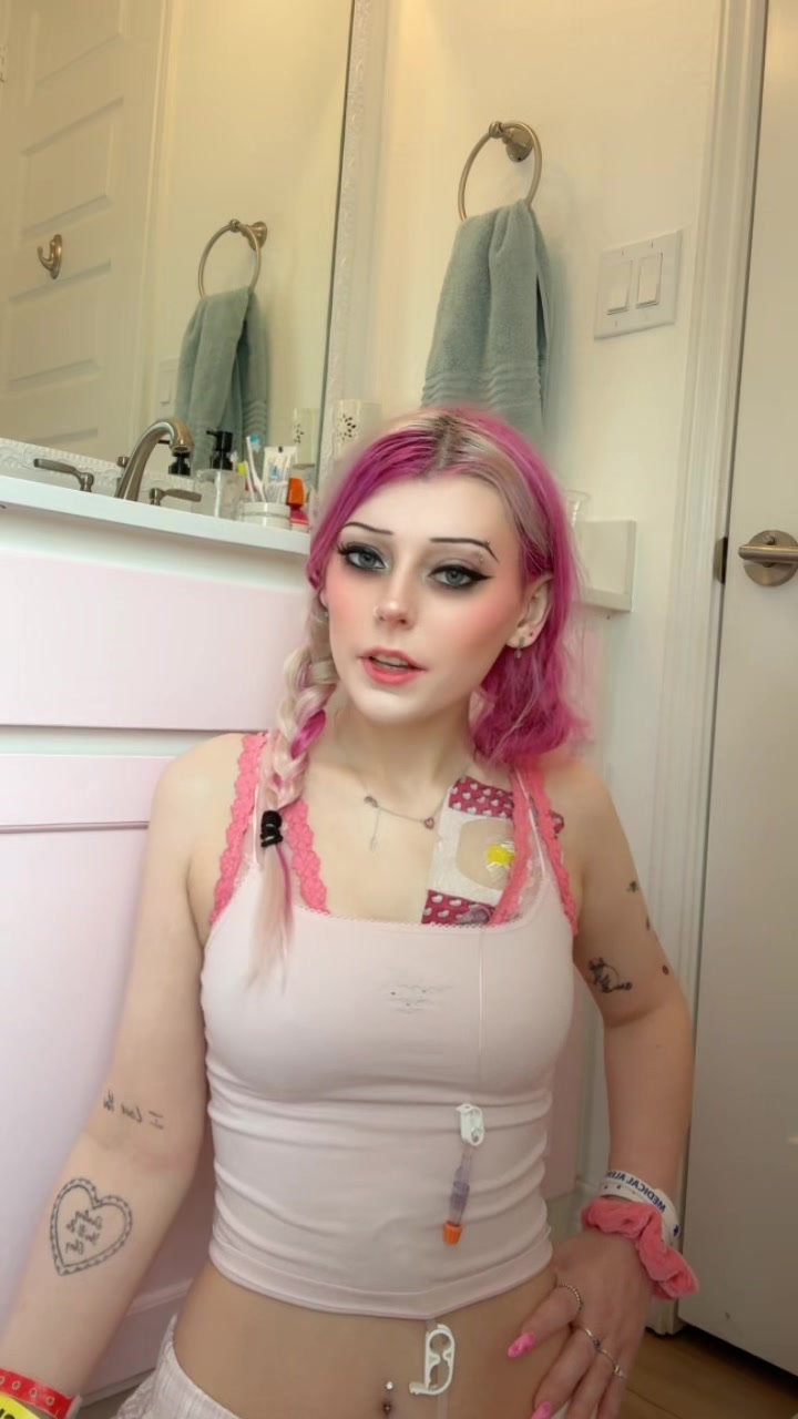 @KT⋆˚✿˖°