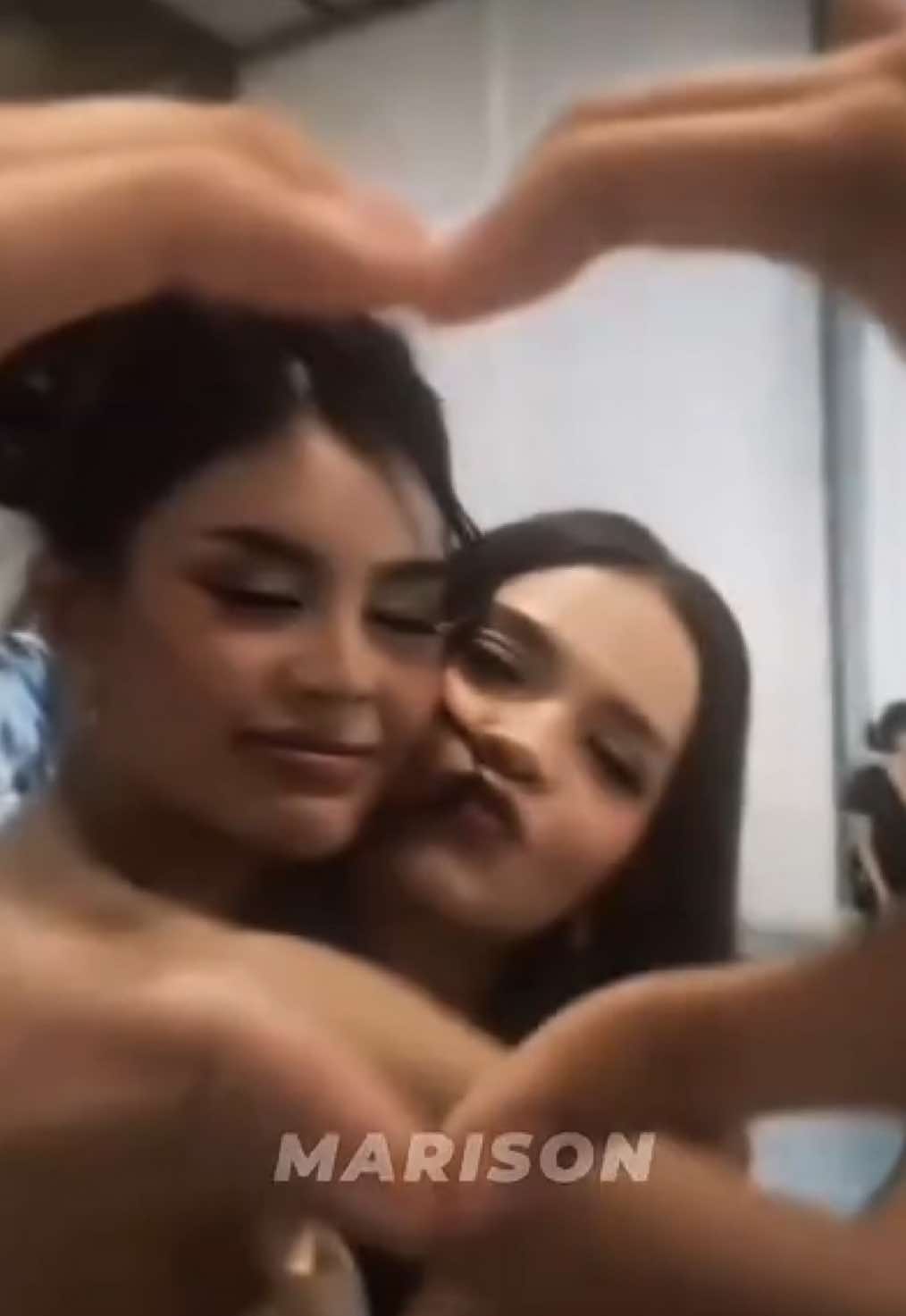 @forthe_queens
