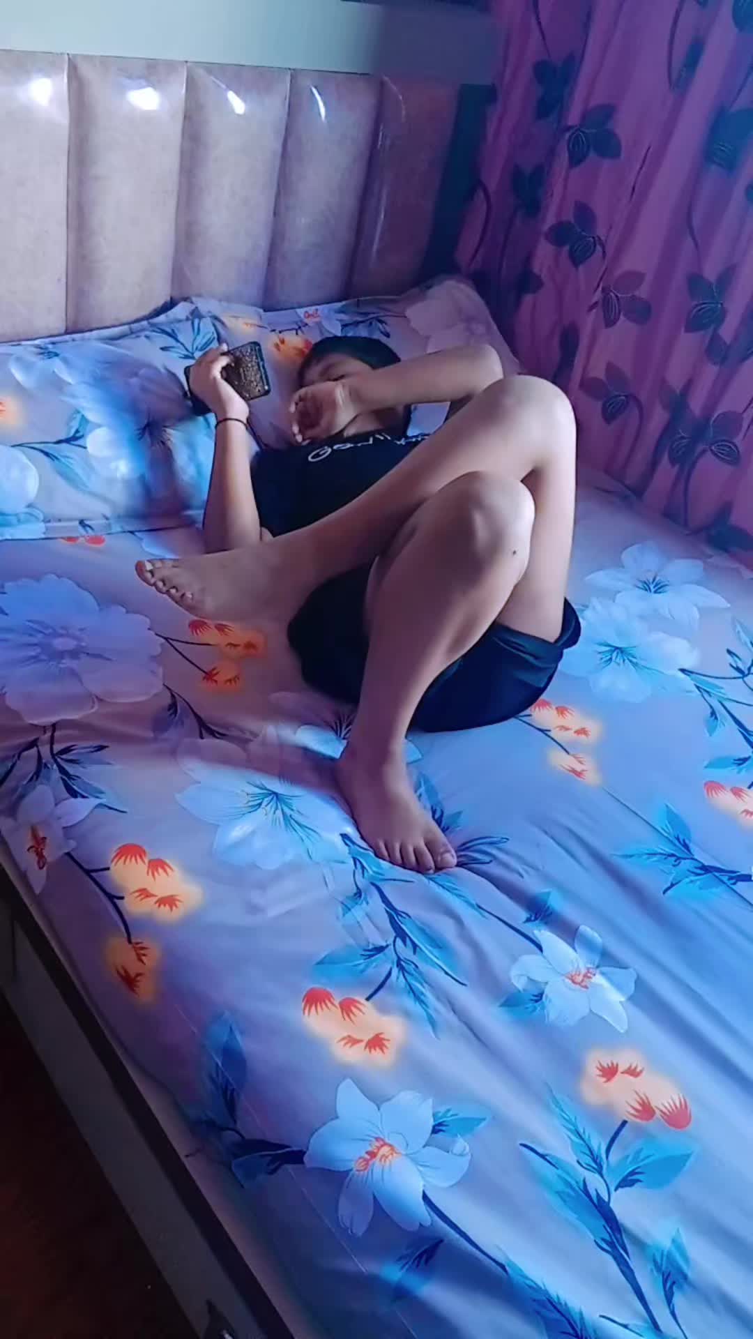 @SAMIRA😚😚👩&zwj;❤️&zwj;💋&zwj;👨❤️❤️