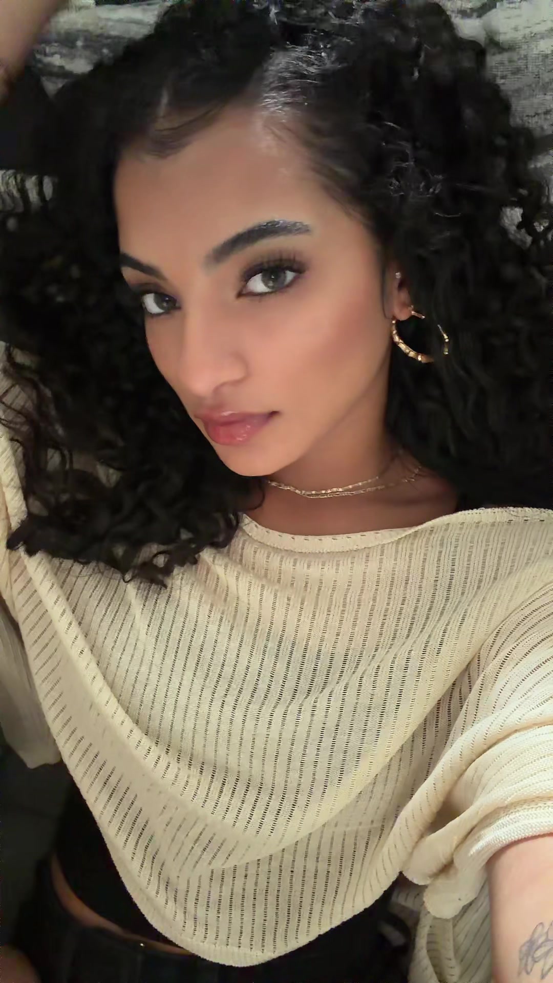 @Ayla