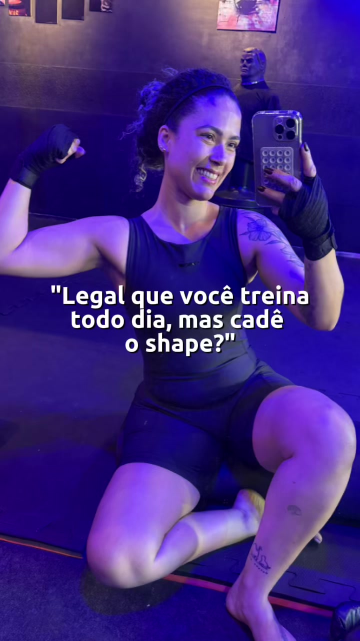 @andressasanttiagooficial