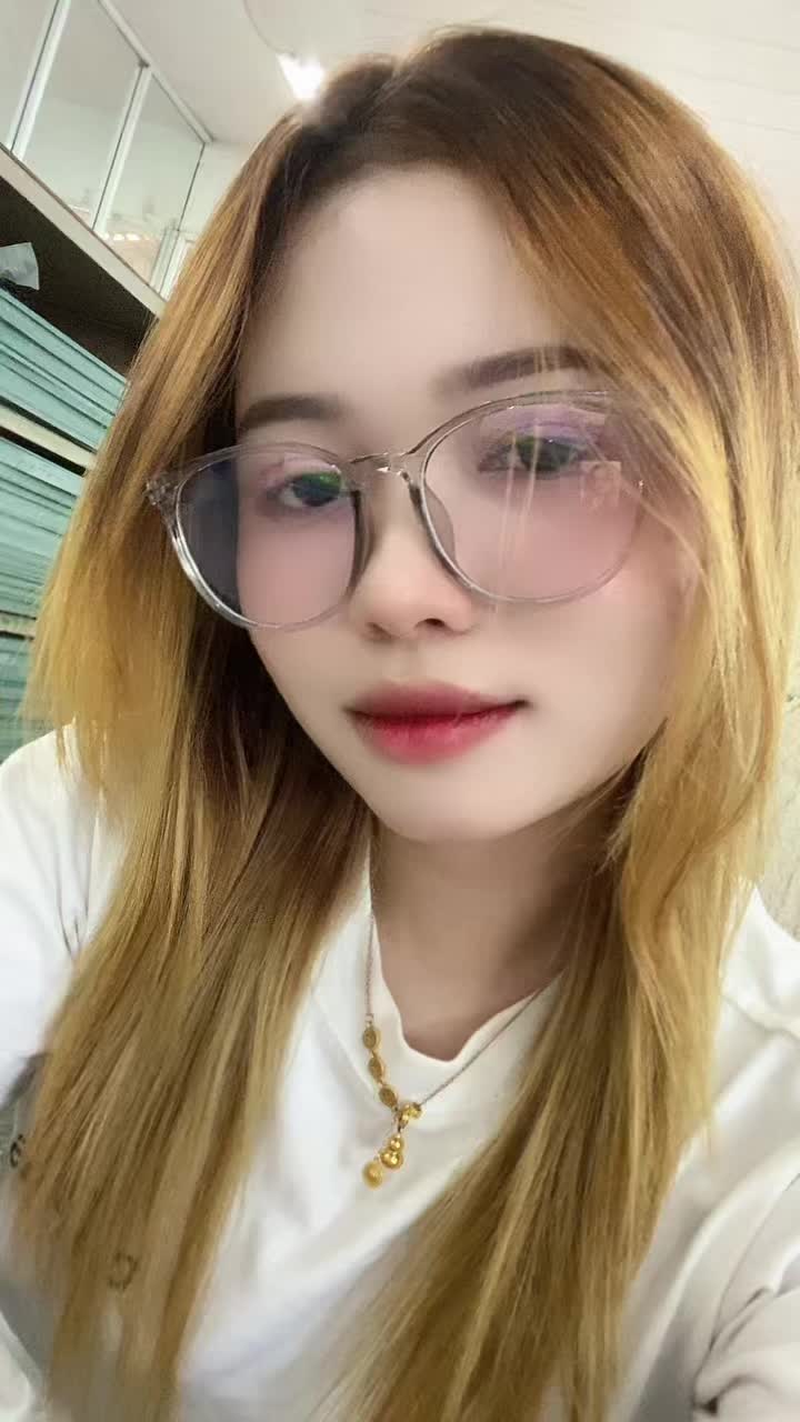 @Ta Ta ๐ฆ๐