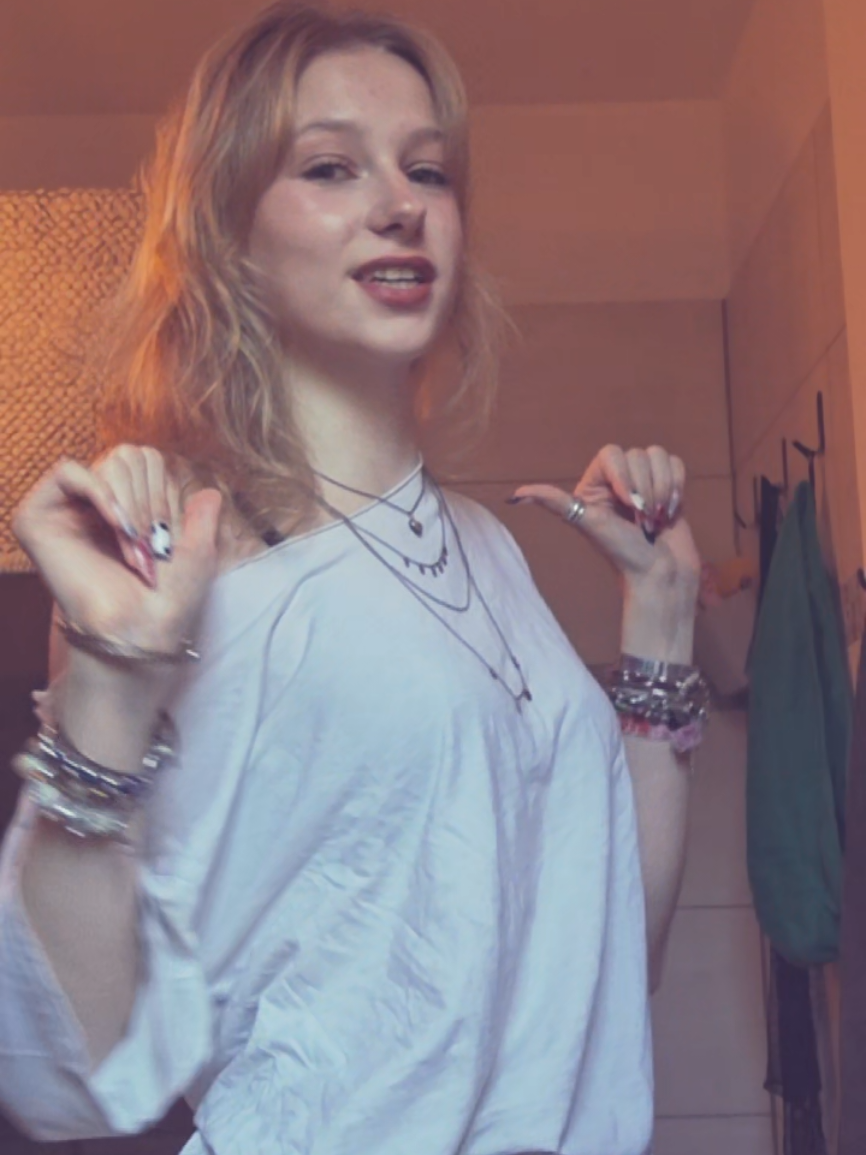 @Lottii 💌