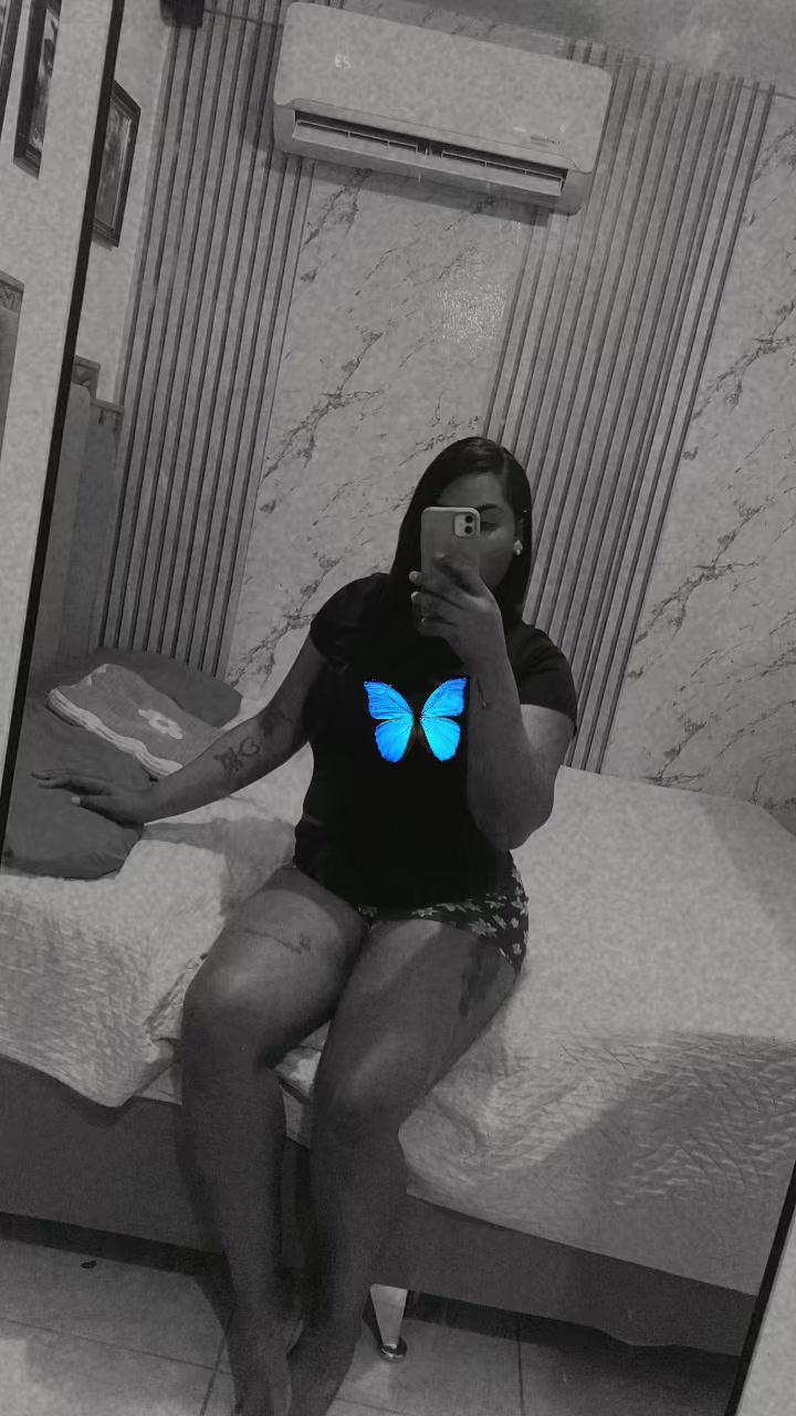 @Carolin_Nails
