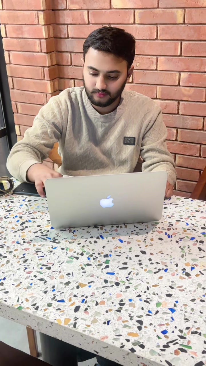 @رانا حمزہ Pasruri⚖️