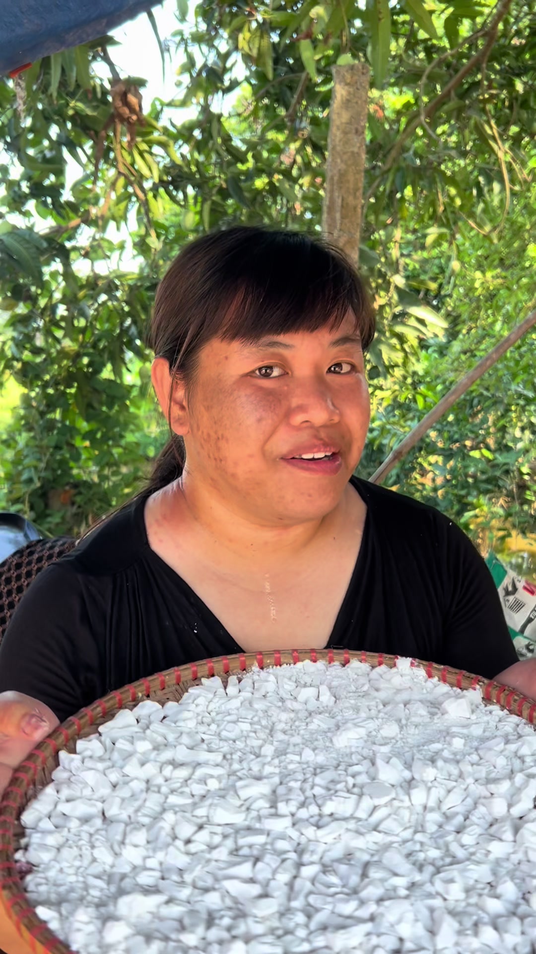 @Uyên min