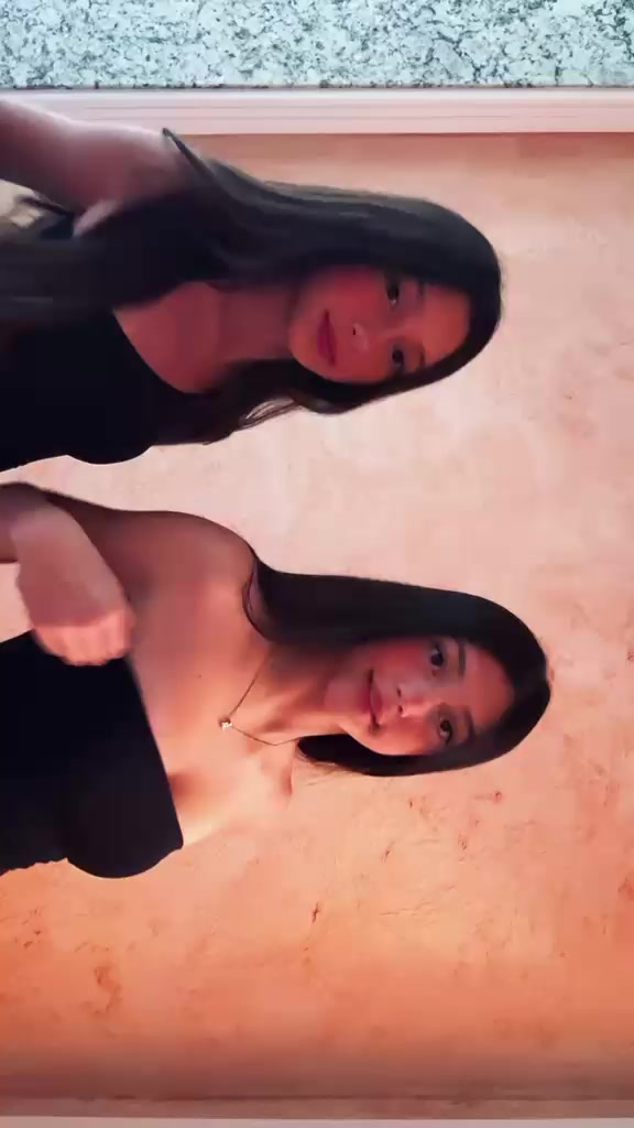 @🔒