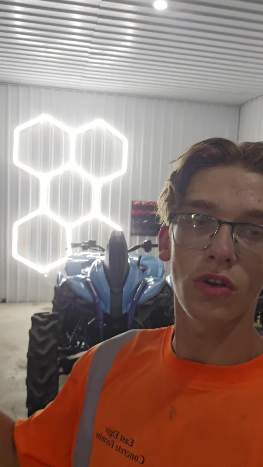 @renny_650