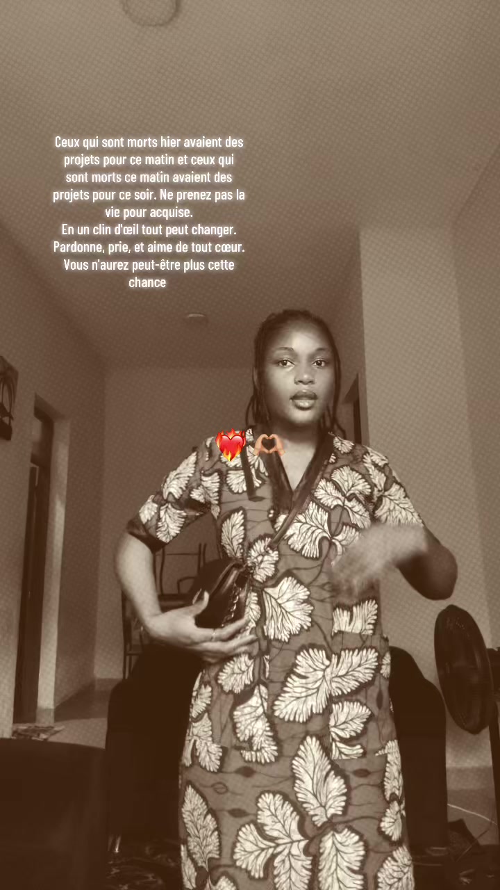 @🦋Small girl 🎀