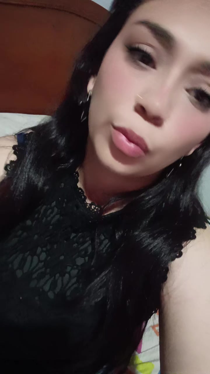 @🤩👩&zwj;👦Angie Rueda🥰👼🏻👣