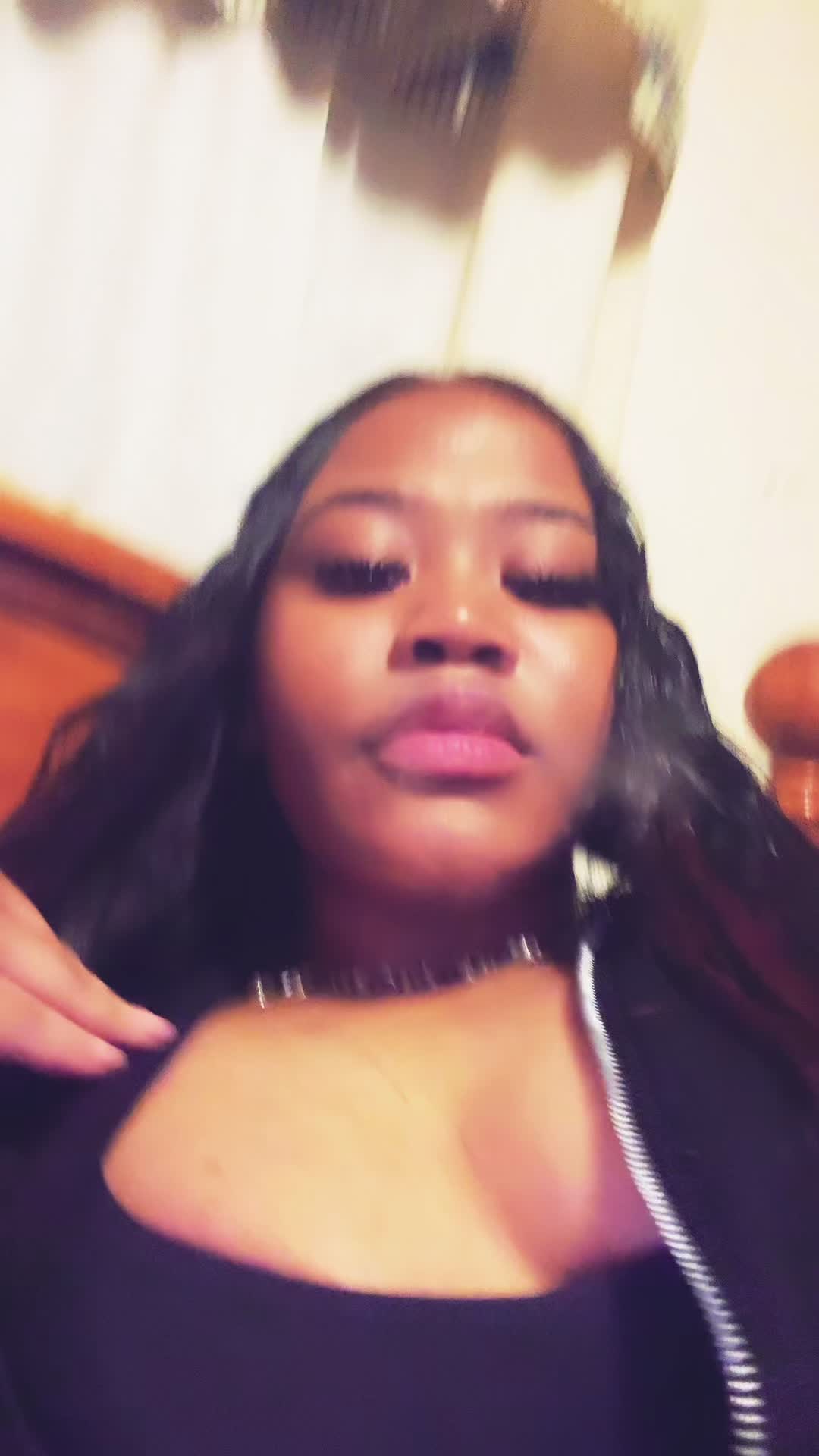 @urlocalhoodprincess