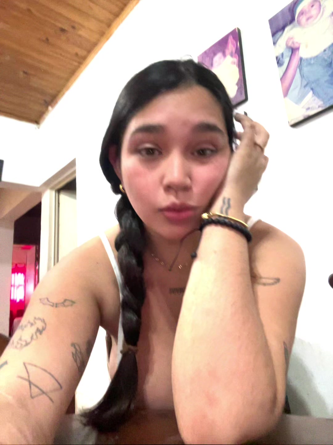 @VALENTINA💋