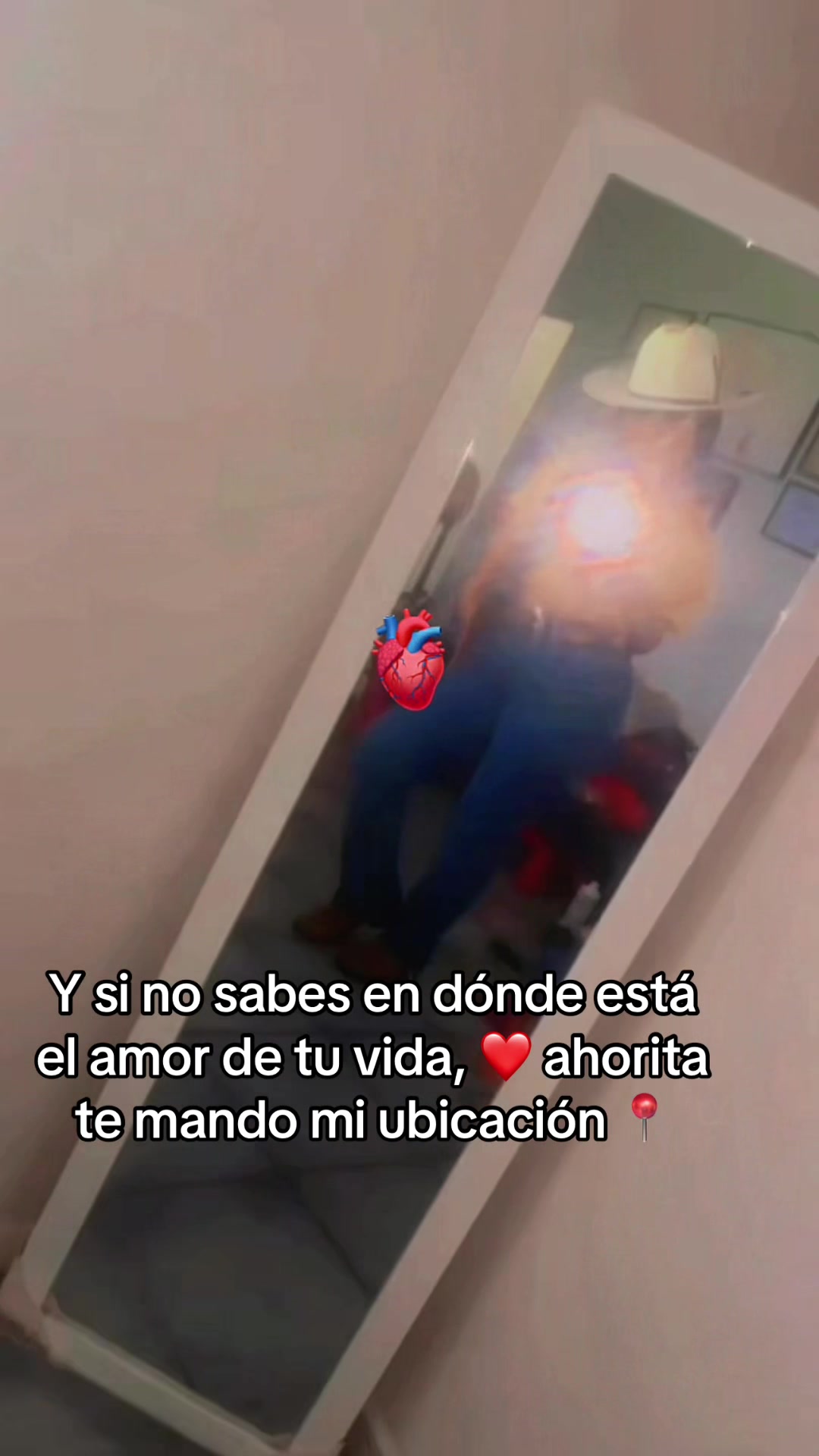 @_ParedesParedes
