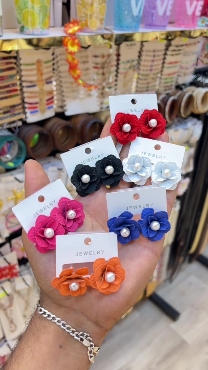 @Alina Accessoirier