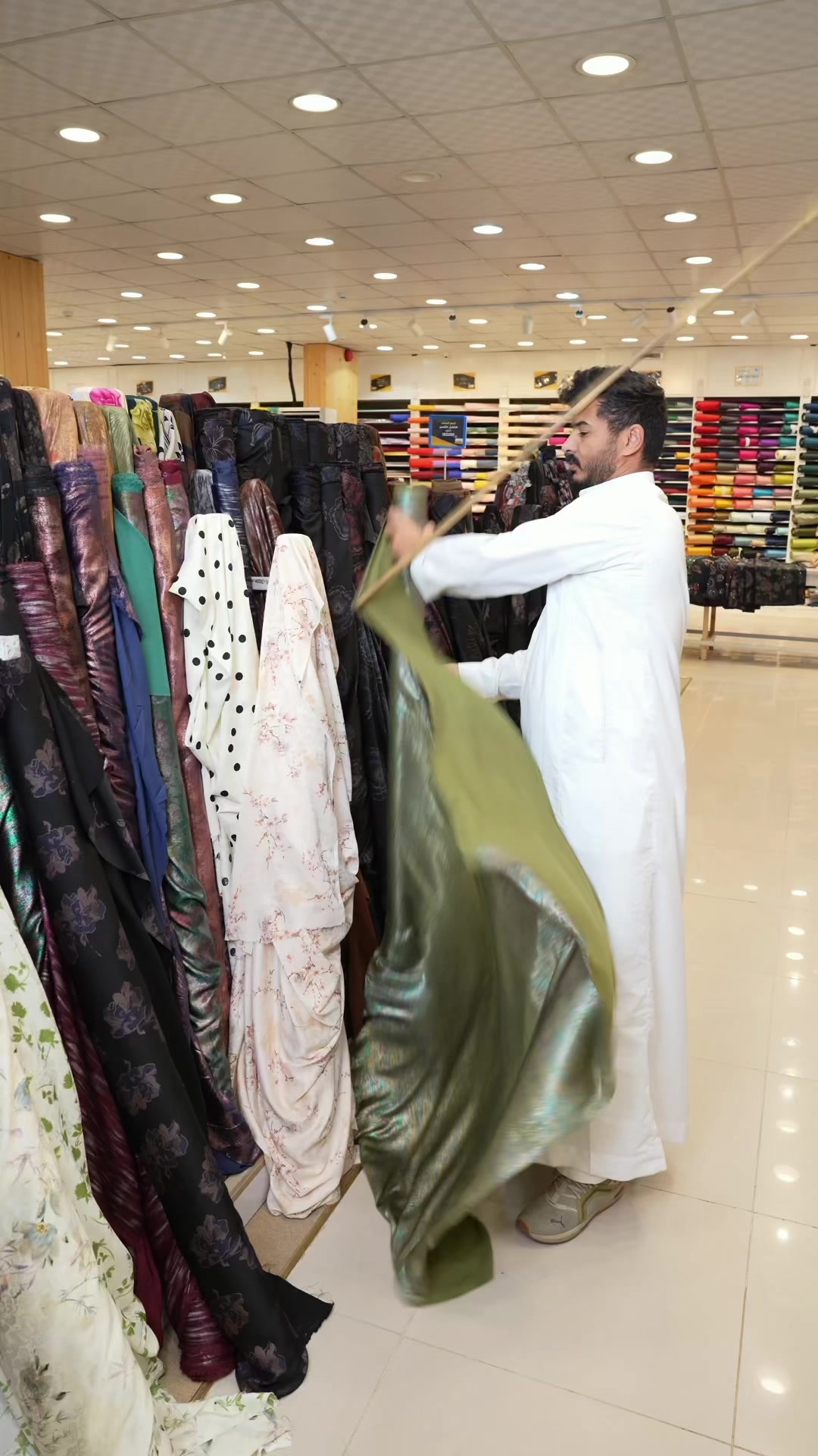 @دكان كتان للأقمشة والجلابيات💛
