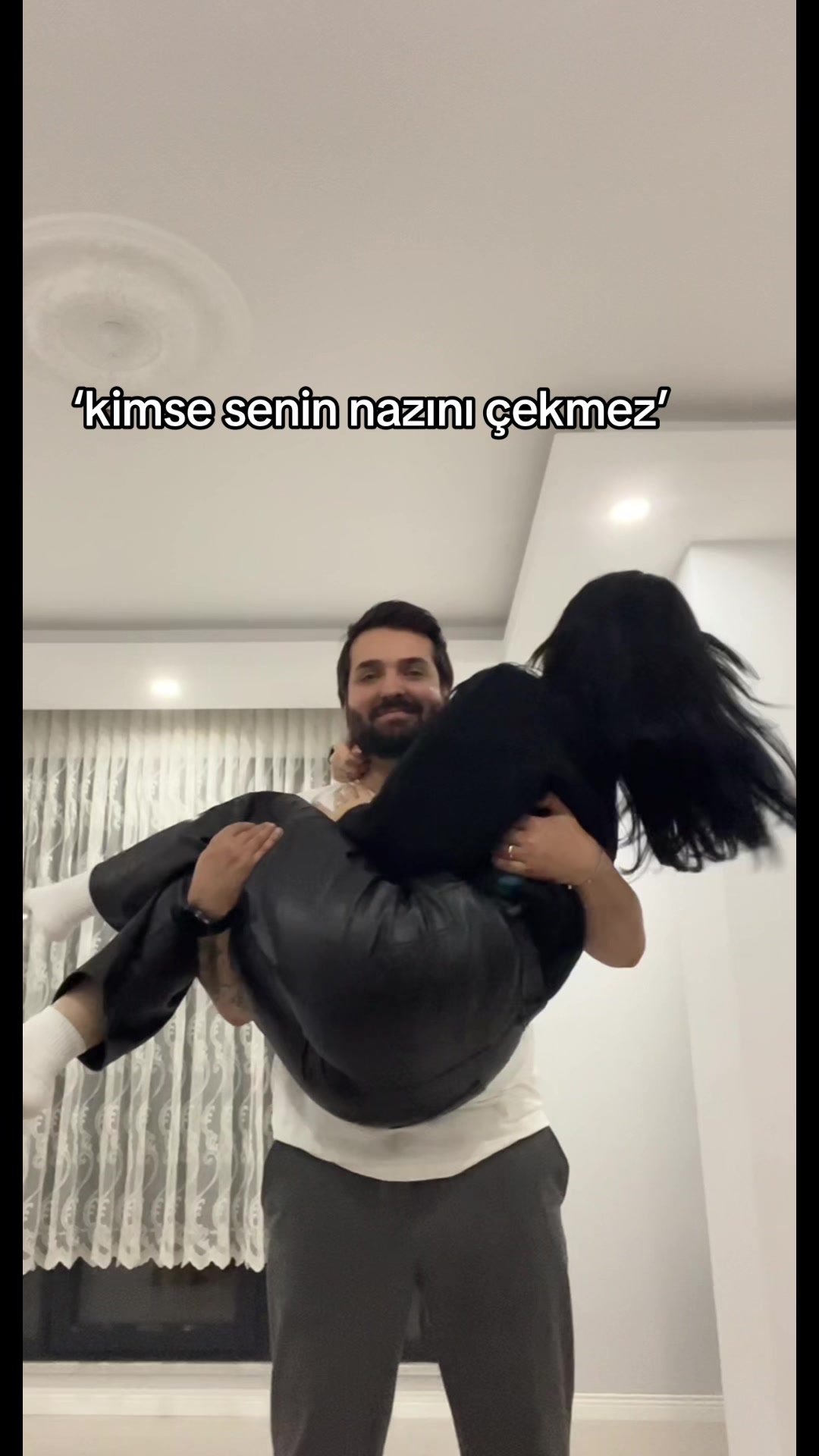 @büşra