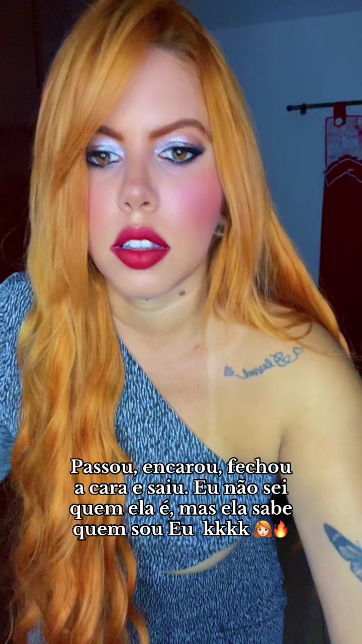 @D&eacute;bora Farias
