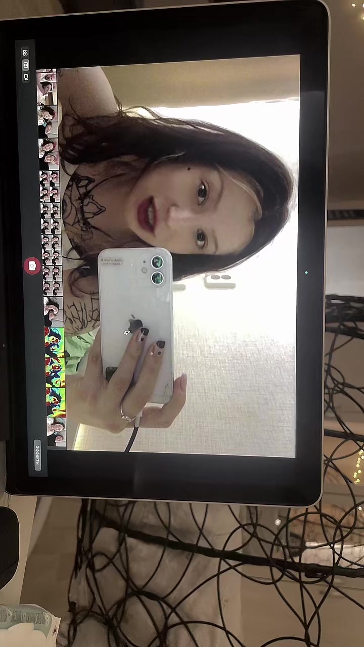 @анютости