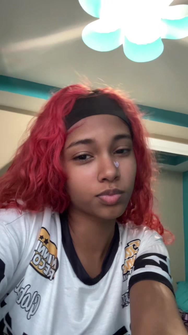 @𝓟𝓻𝓲𝓷𝓬𝓮𝓼𝓼👸🏽💗