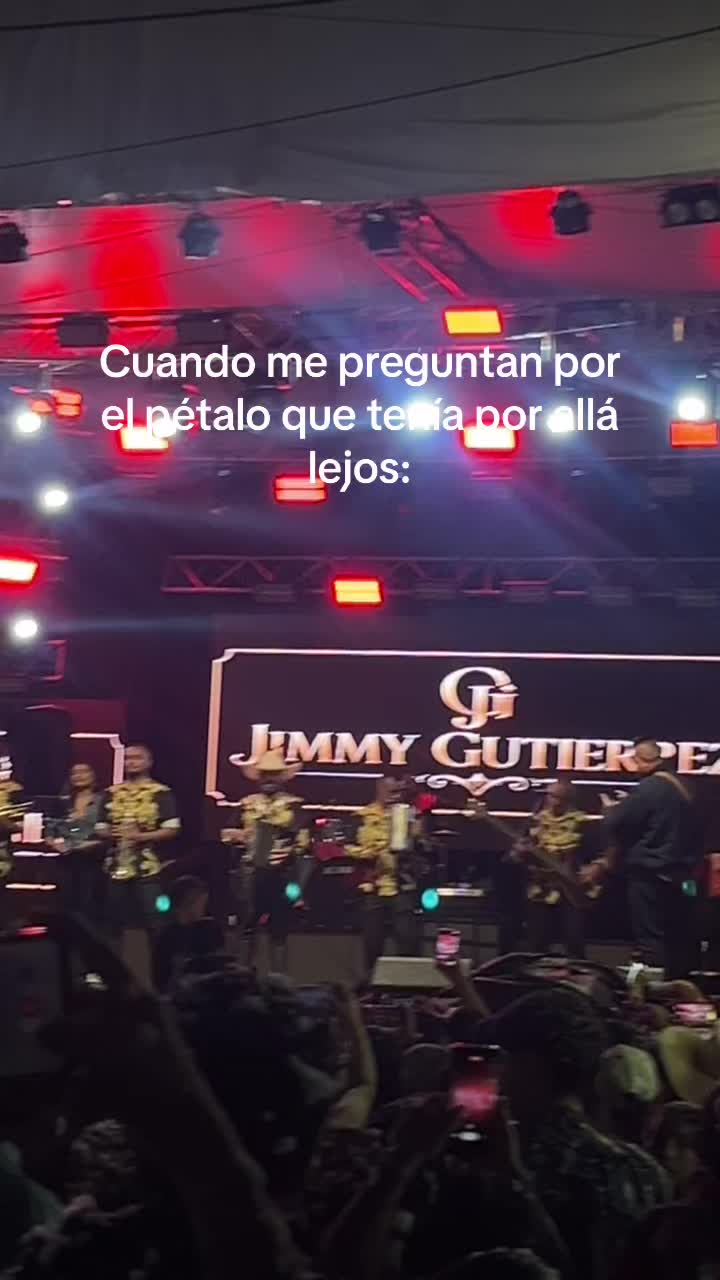@𝒞