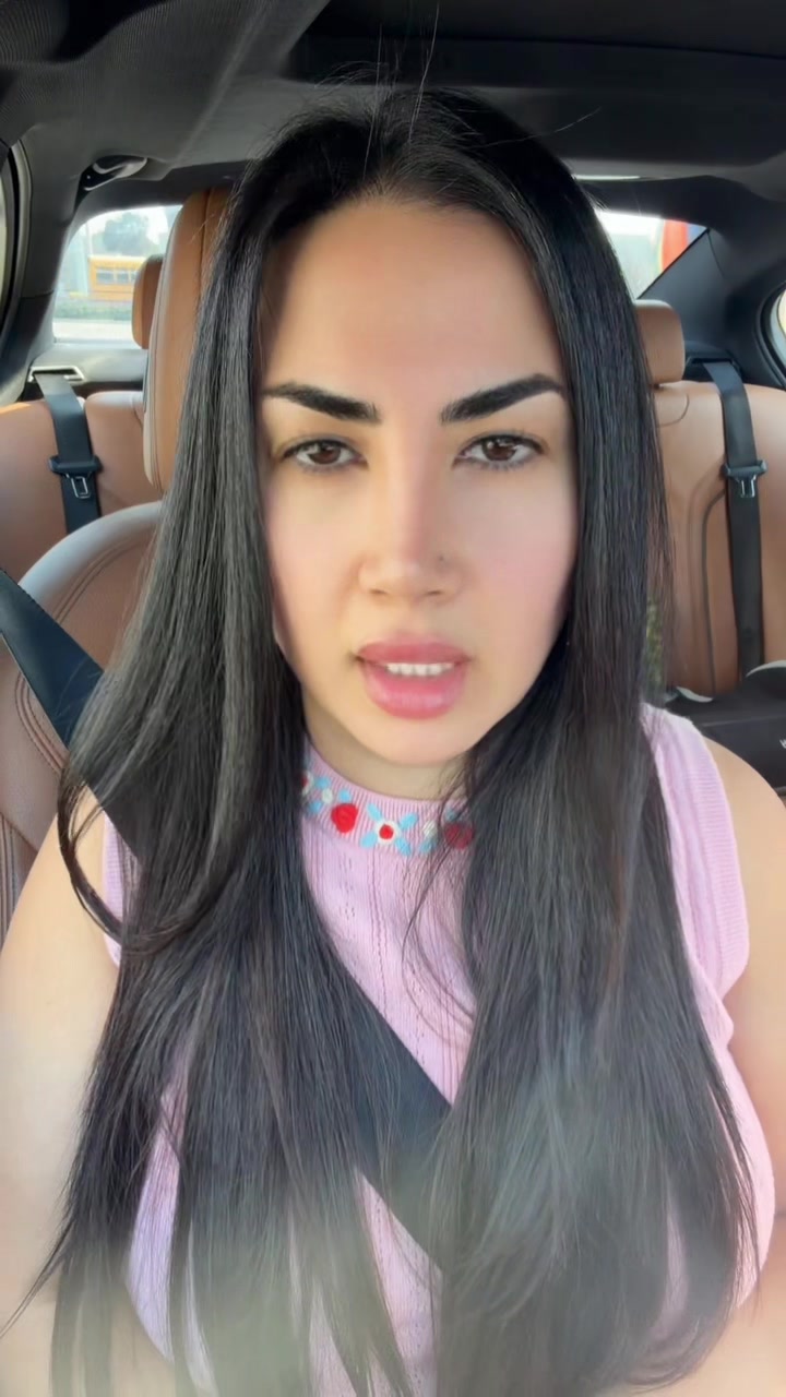@Azeen